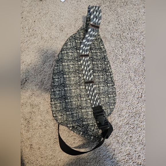 Kavu Rope Bag - Aztec Geometric Pattern - Picture 2 of 2
